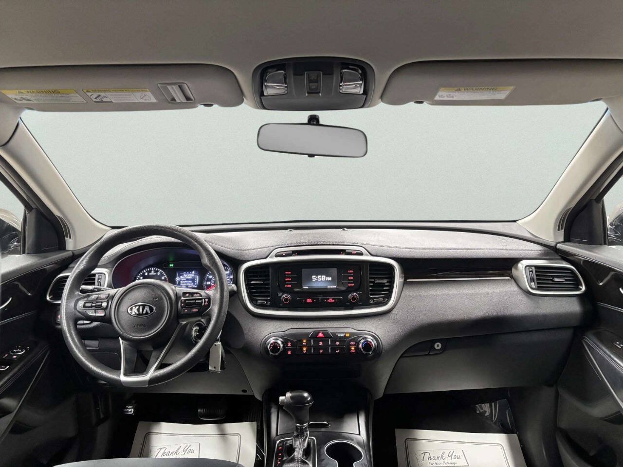 Used 2017 Kia Sorento LX FWD image 25
