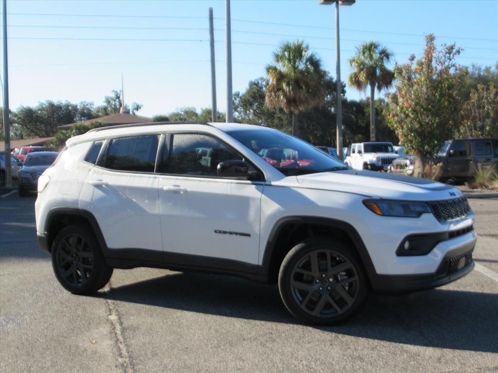 New 2026 Jeep Compass Latitude AWD/4WD image 2