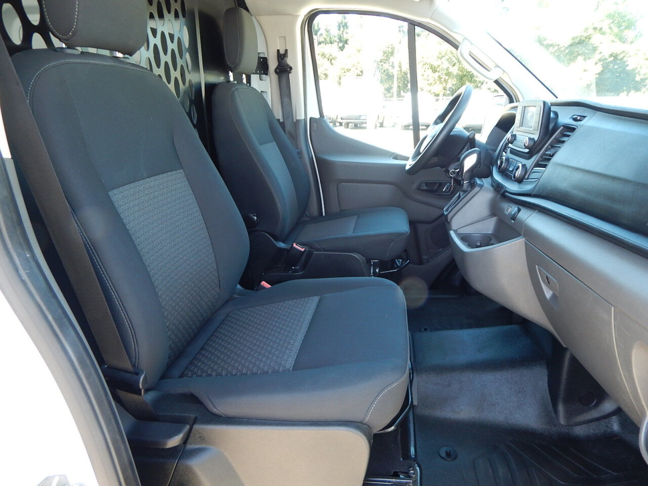 Used 2025 Ford Transit 250 Low Roof w/ Exterior Upgrade Package RWD image 21