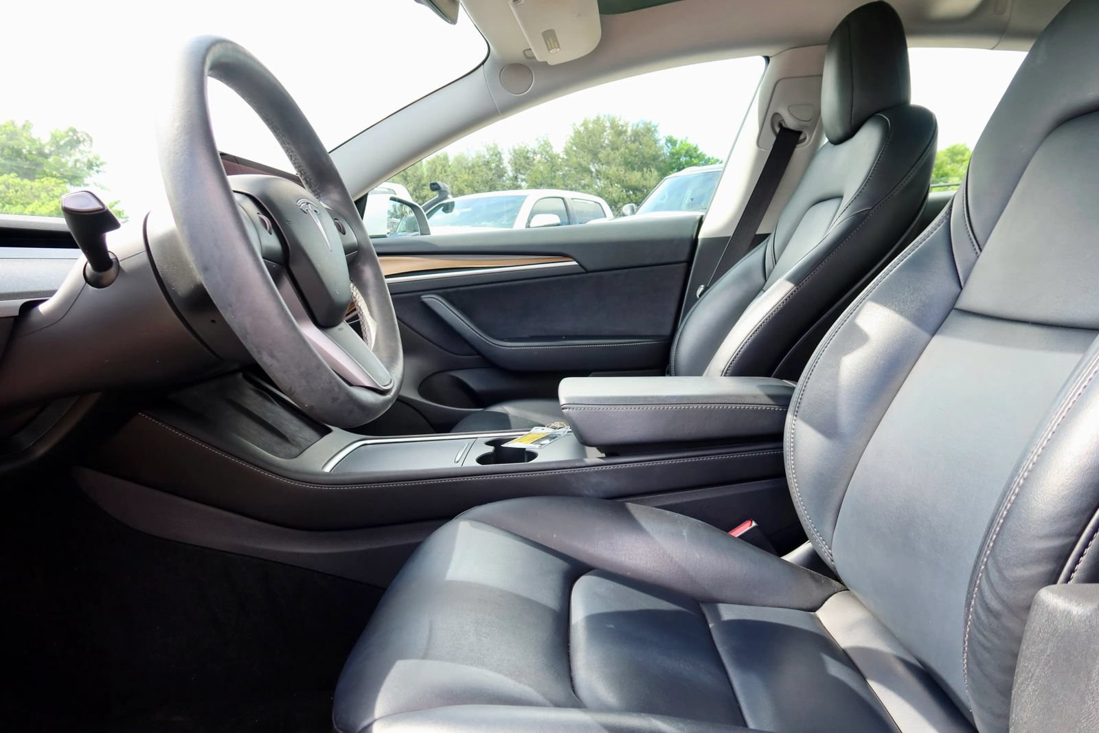 Used 2021 Tesla Model 3 Standard Range Plus RWD image 12