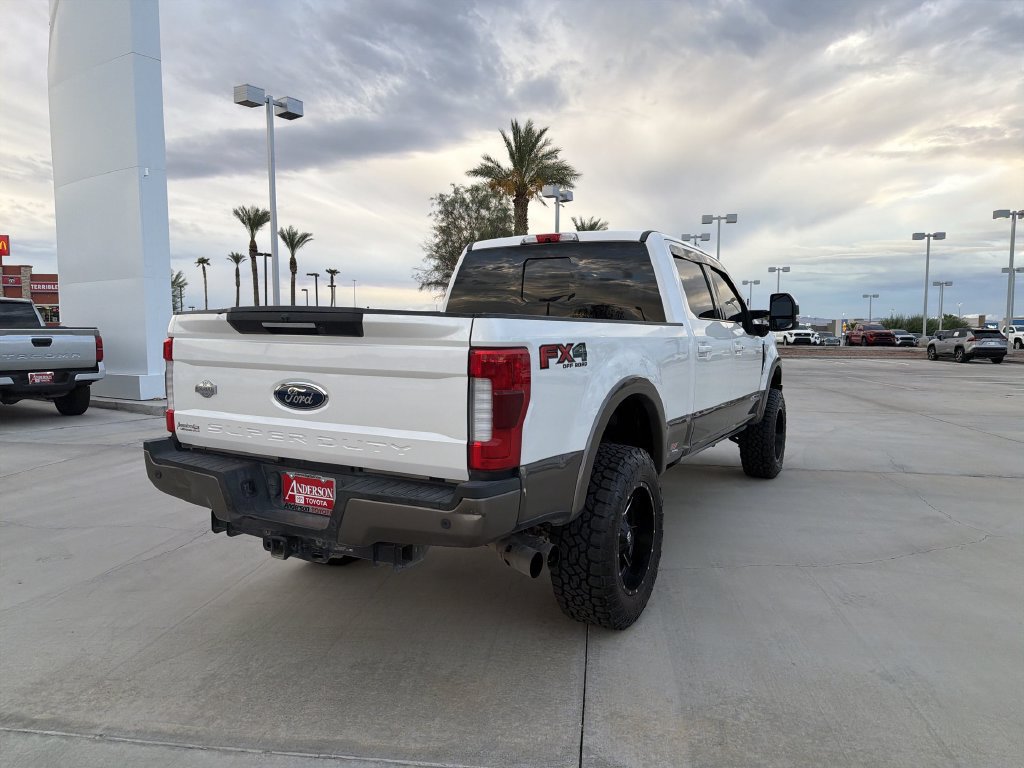 Used 2018 Ford F350 King Ranch w/ King Ranch Ultimate Package AWD/4WD image 5