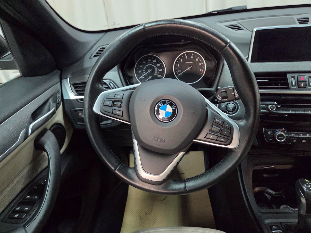 Used 2018 BMW X1 xDrive28i AWD/4WD image 27