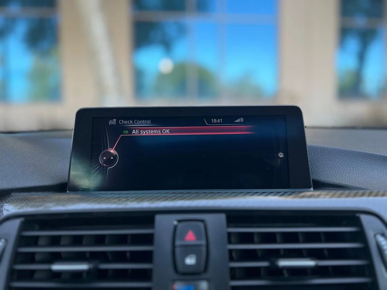 Used 2015 BMW M4 Coupe image 30