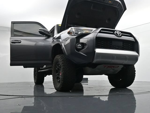 Used 2022 Toyota 4Runner TRD Off-Road Premium w/ Moonroof Package AWD/4WD image 47