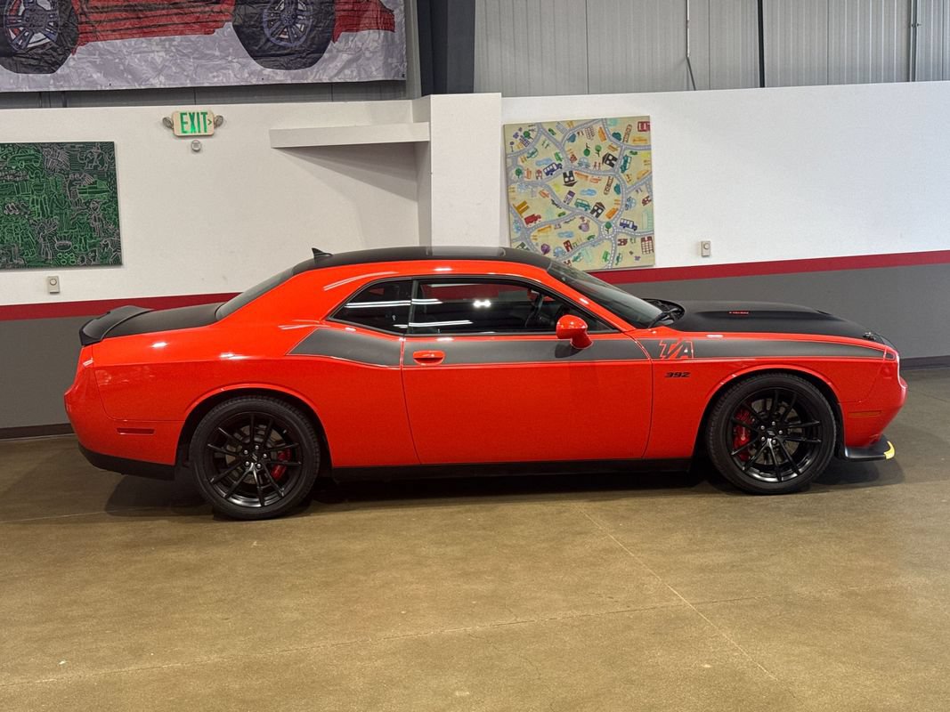 Used 2018 Dodge Challenger T/A RWD image 39