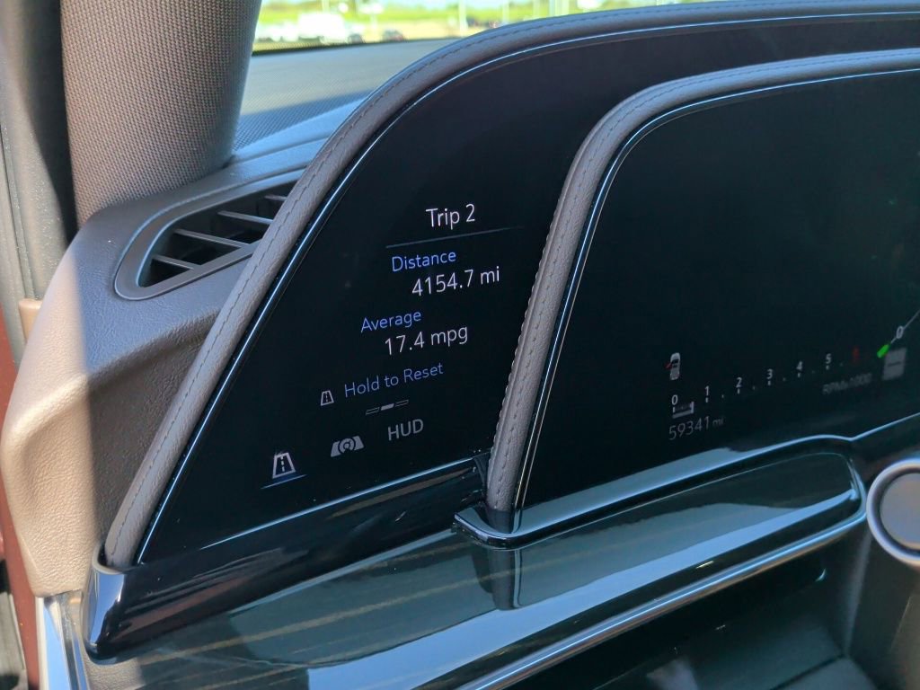 Used 2023 Cadillac Escalade Premium Luxury w/ LPO, Radiant Package image 16