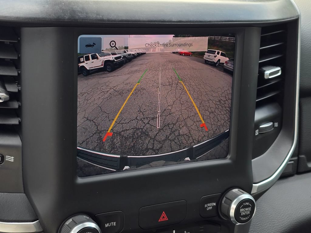 Used 2022 RAM 1500 Big Horn AWD/4WD image 10