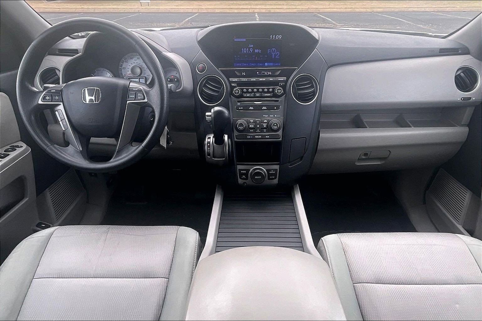 Used 2015 Honda Pilot SE image 13