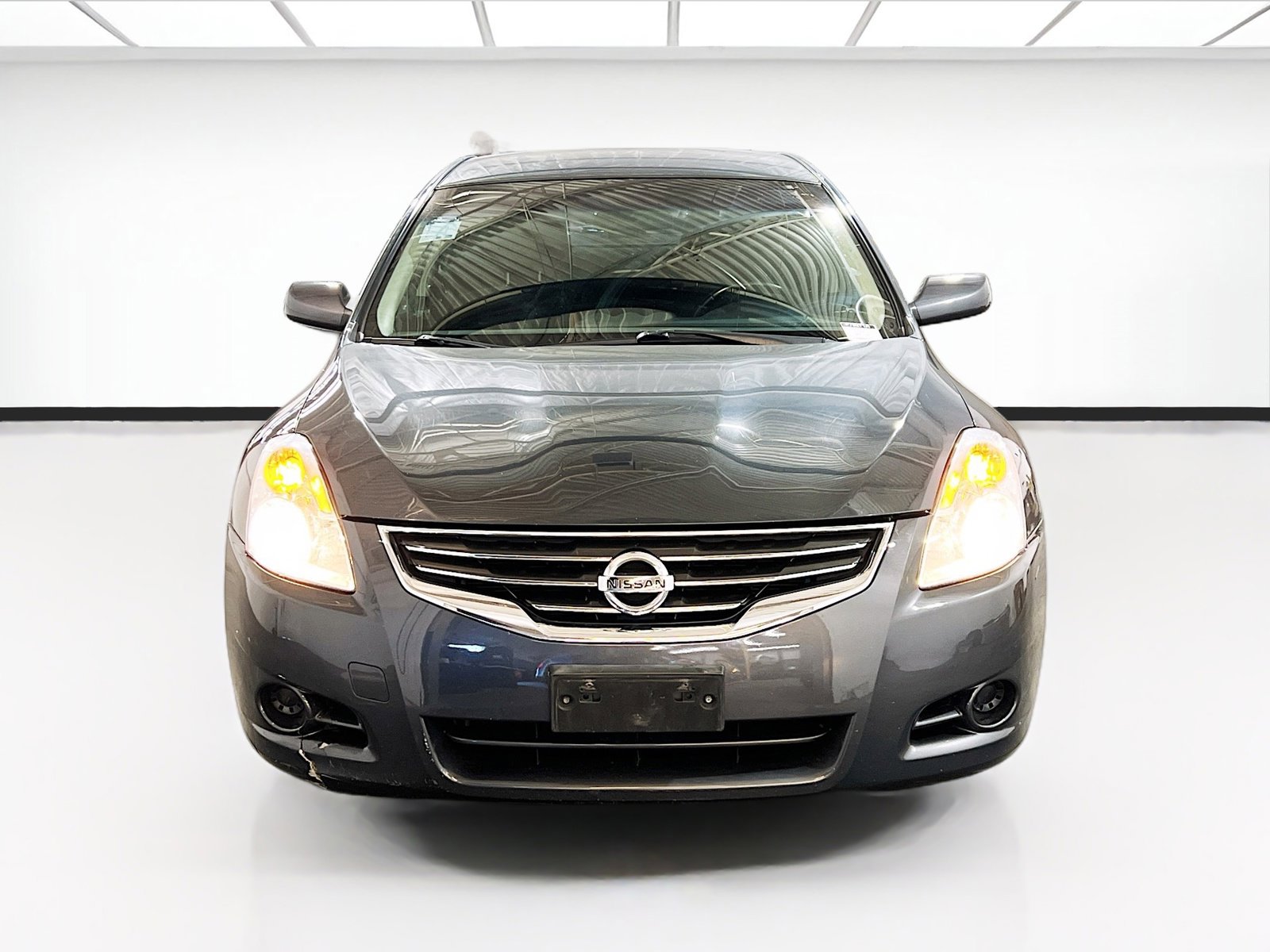 Used 2011 Nissan Altima 2.5 S w/ Convenience Pkg image 2