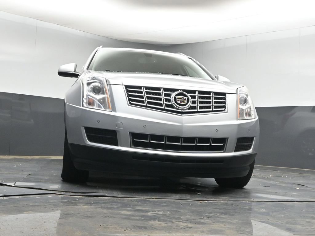 Used 2016 Cadillac SRX Luxury FWD image 16