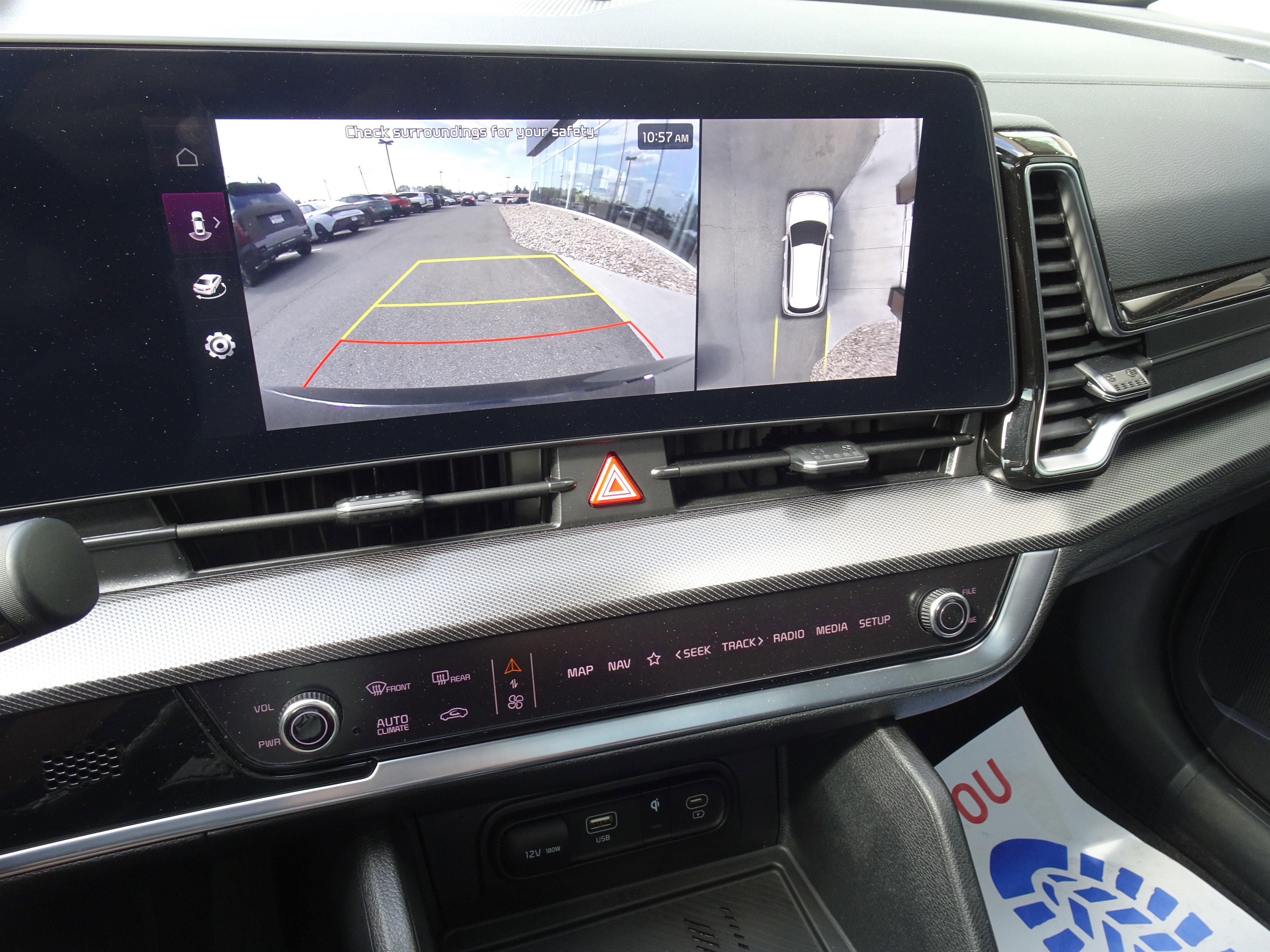 Used 2025 Kia Sportage SX image 23