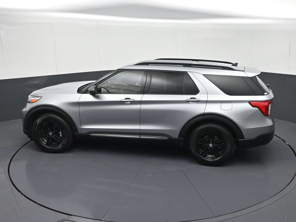 Used 2023 Ford Explorer XLT RWD image 24