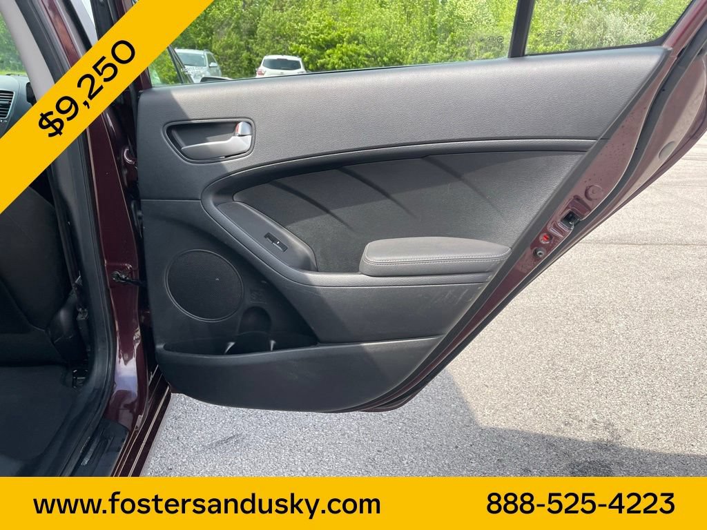 Used 2017 Kia Forte LX FWD image 18