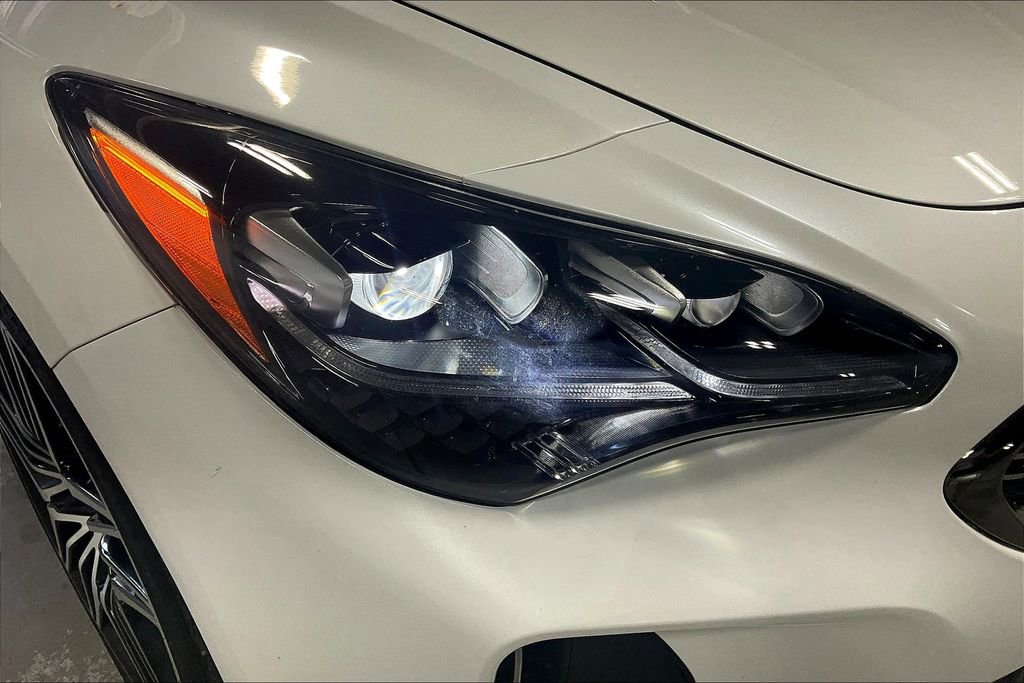 Used 2023 Kia Stinger GT2 image 37