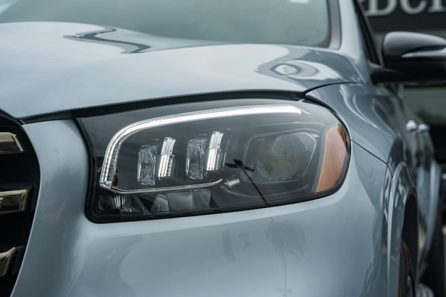Certified 2025 Mercedes-Benz GLS 450 4MATIC image 16