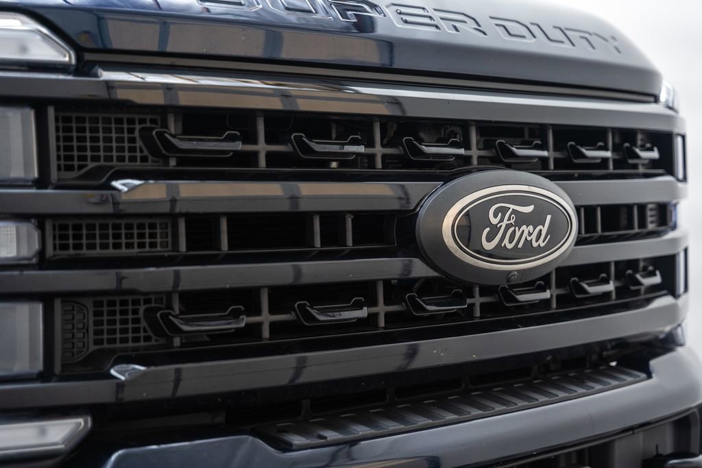 Used 2024 Ford F350 XLT w/ Black Appearance Package AWD/4WD image 11