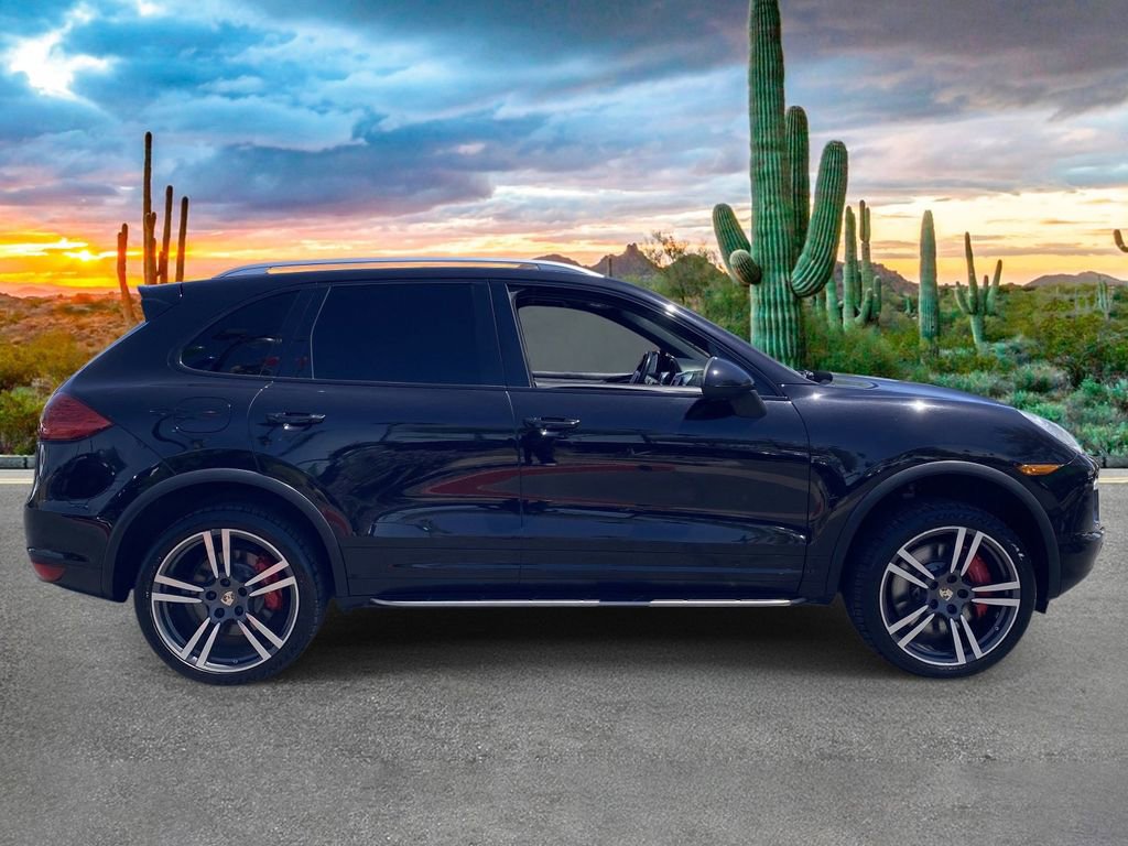 Used 2012 Porsche Cayenne Turbo AWD/4WD image 2