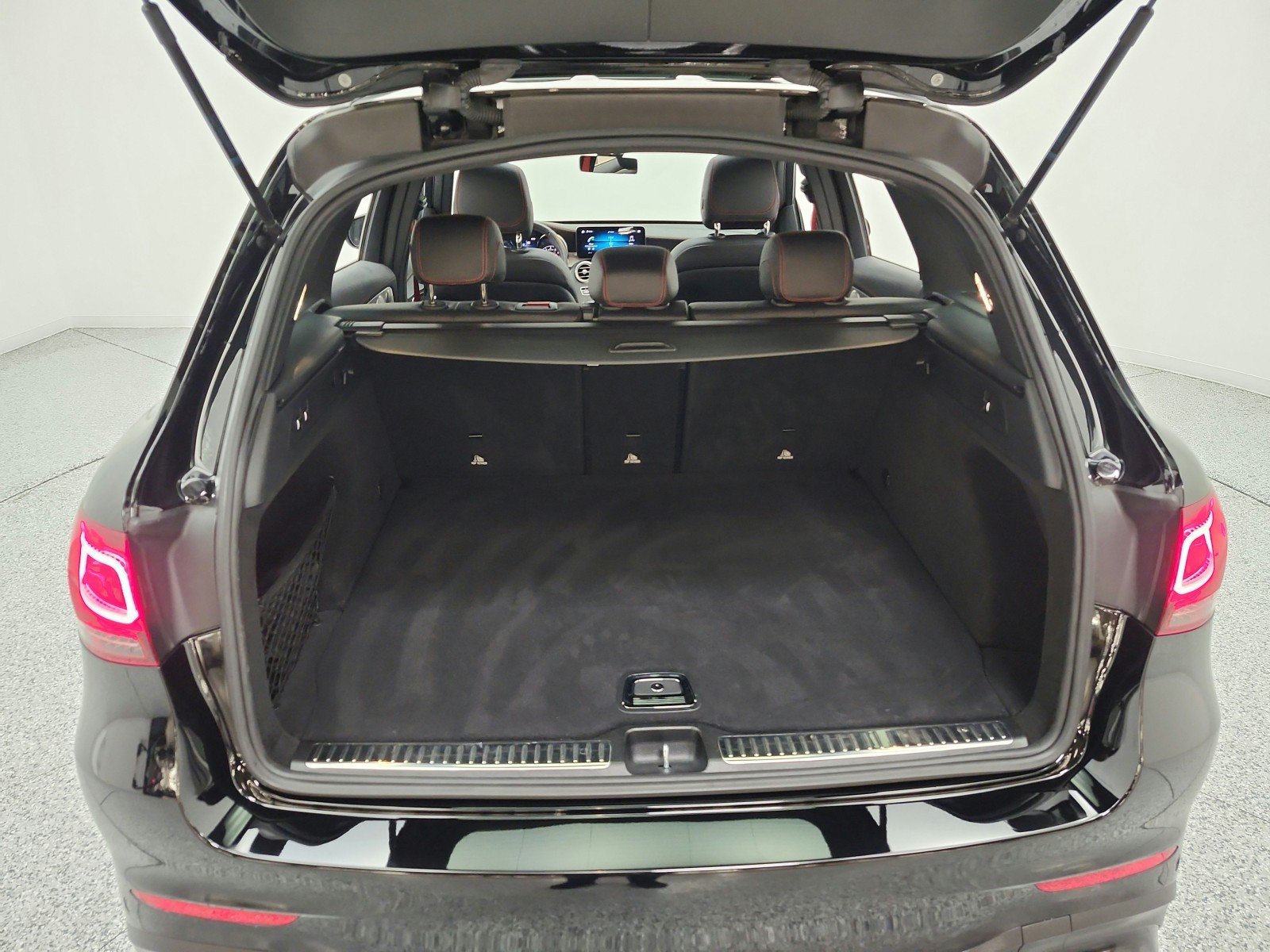 Used 2021 Mercedes-Benz GLC 43 AMG 4MATIC image 21
