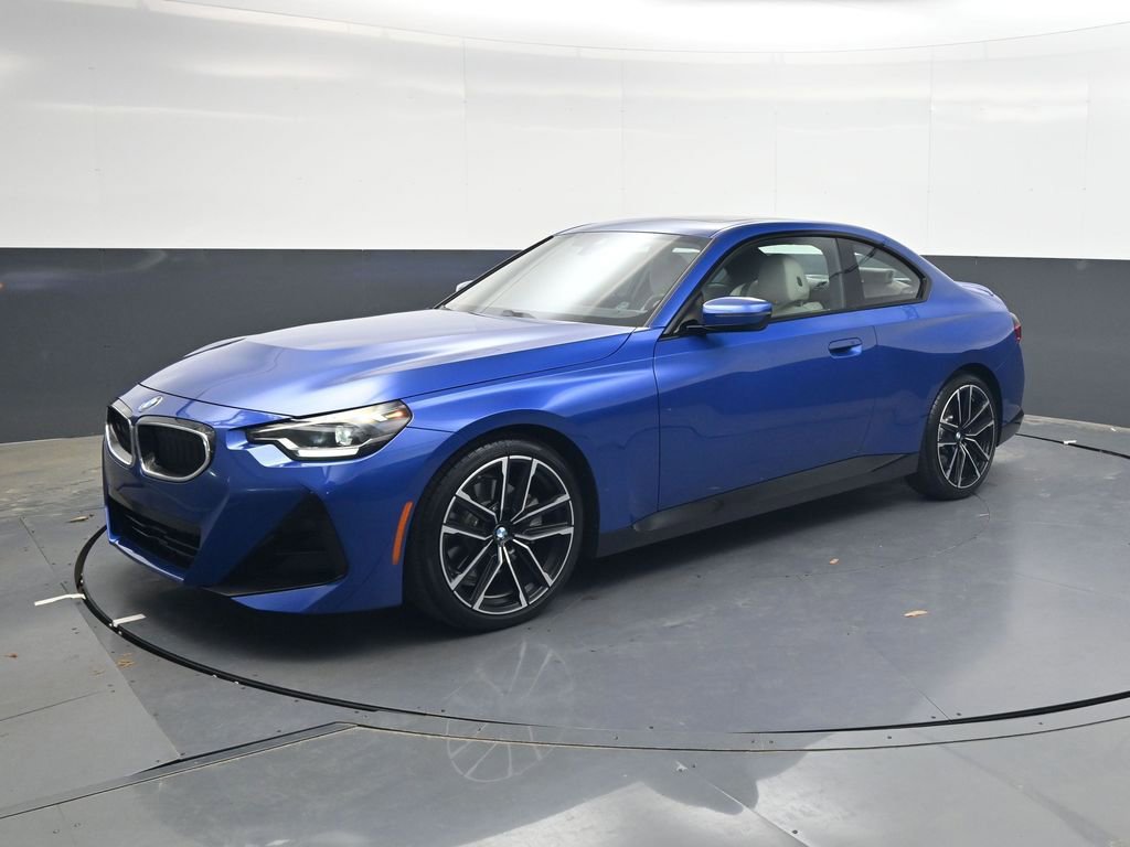 Used 2024 BMW 230i Coupe w/ M Sport Package RWD image 8