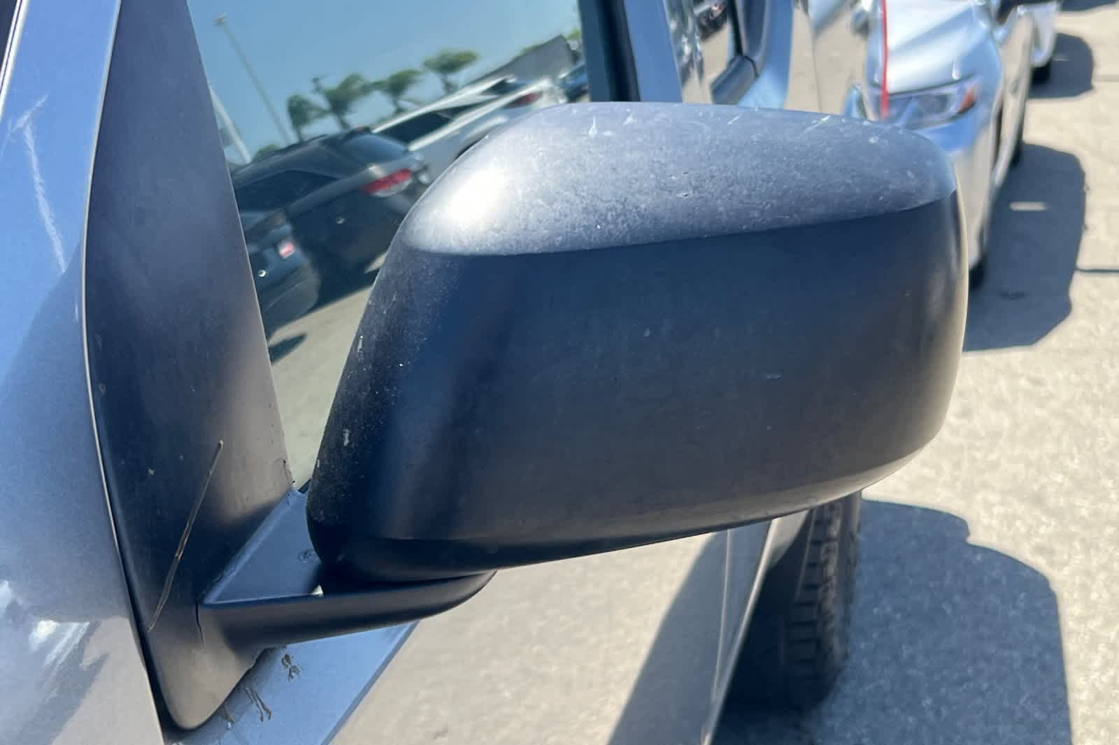 Used 2018 Nissan Frontier SV AWD/4WD image 9