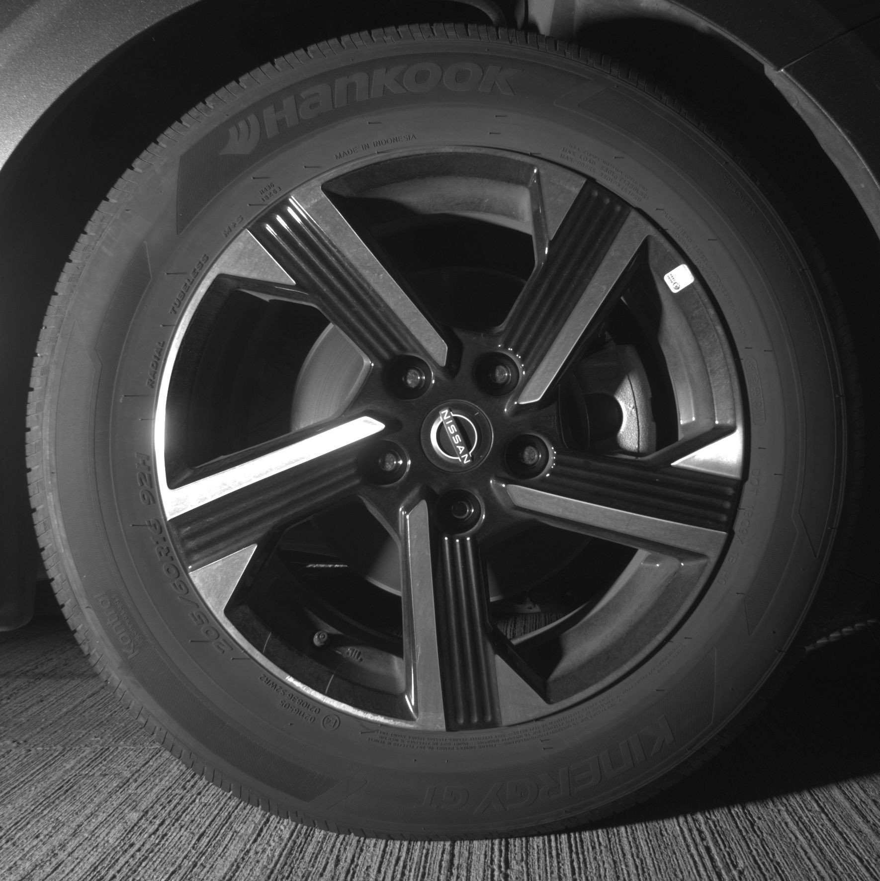 Used 2025 Nissan Sentra SV image 13