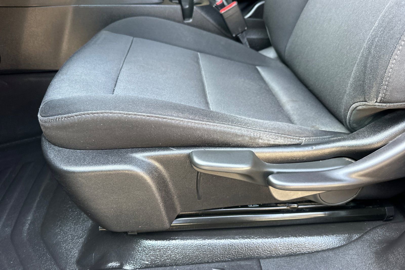 Certified 2023 Chevrolet Colorado W/T image 13