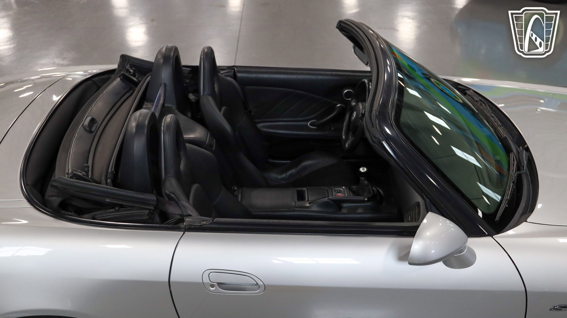 Used 2002 Honda S2000 image 29