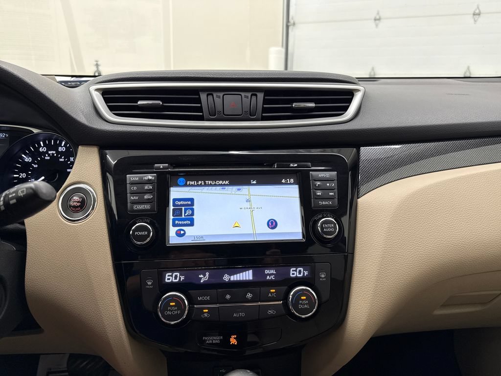 Used 2016 Nissan Rogue SL w/ SL Premium Package AWD/4WD image 20