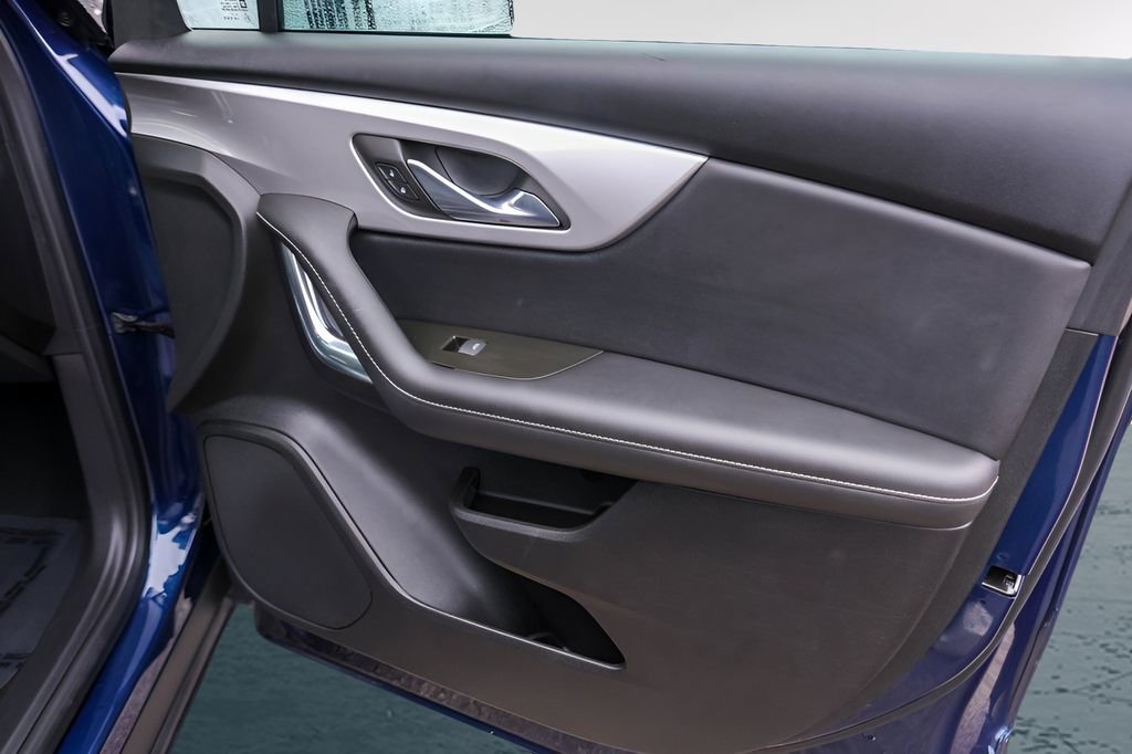 Certified 2023 Chevrolet Blazer LT w/ Driver Confidence Package FWD image 29