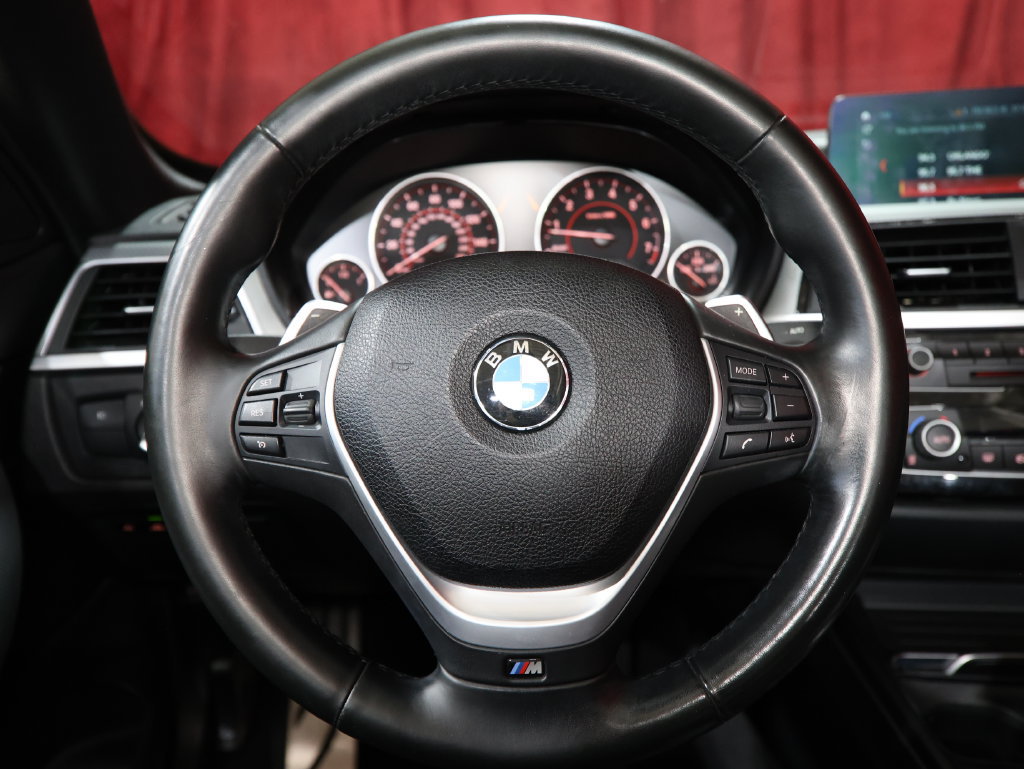 Used 2020 BMW 430i Convertible w/ M Sport Package RWD image 14