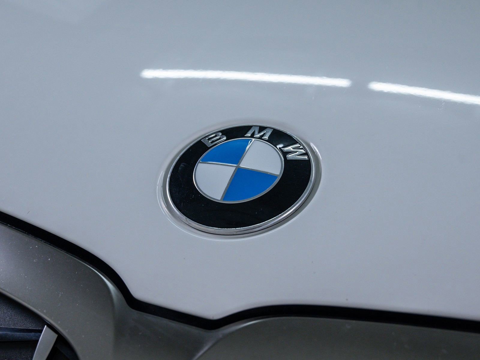 Used 2020 BMW M340i xDrive w/ Premium Package image 5