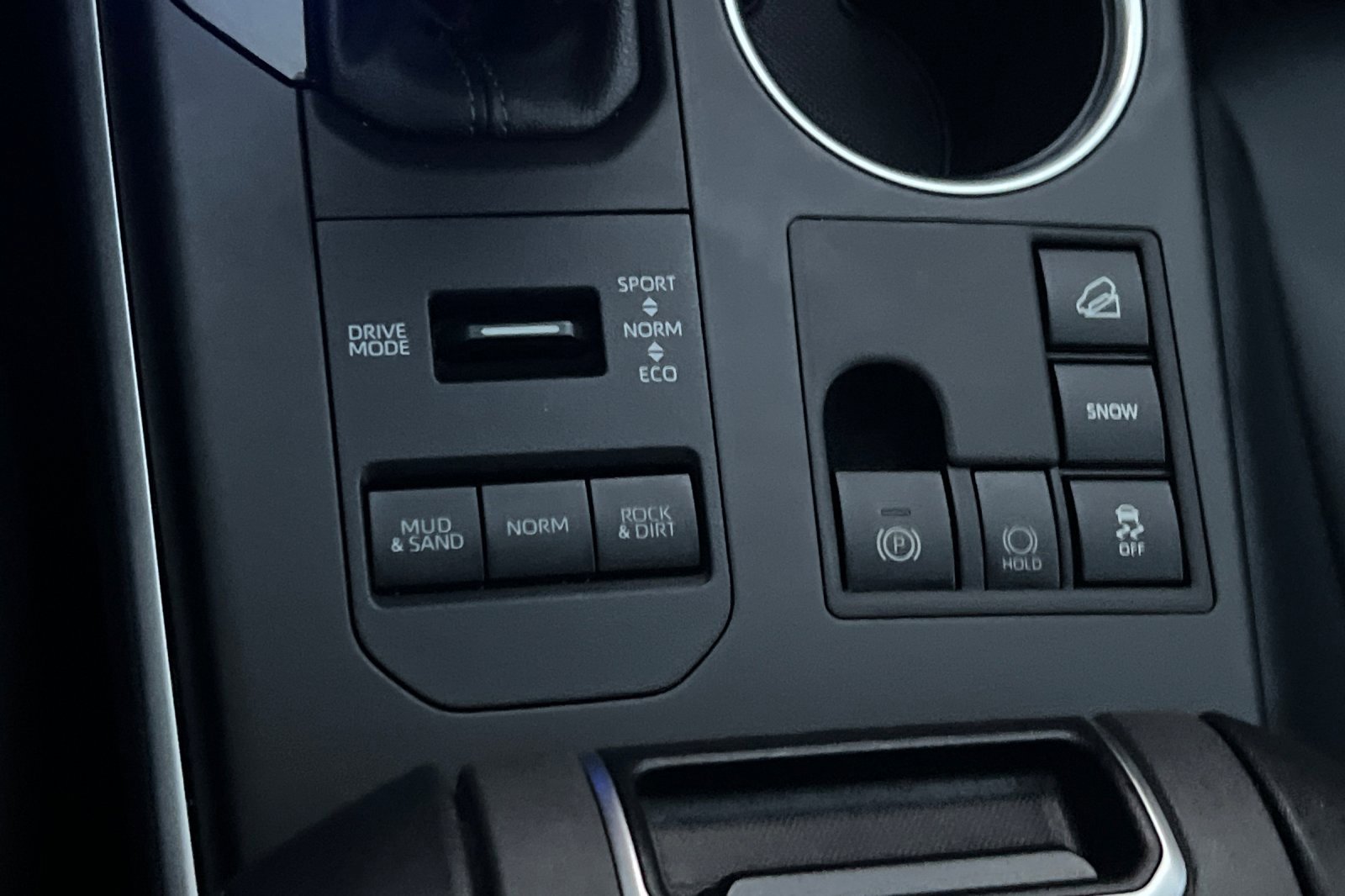 Used 2024 Toyota Highlander XLE image 18