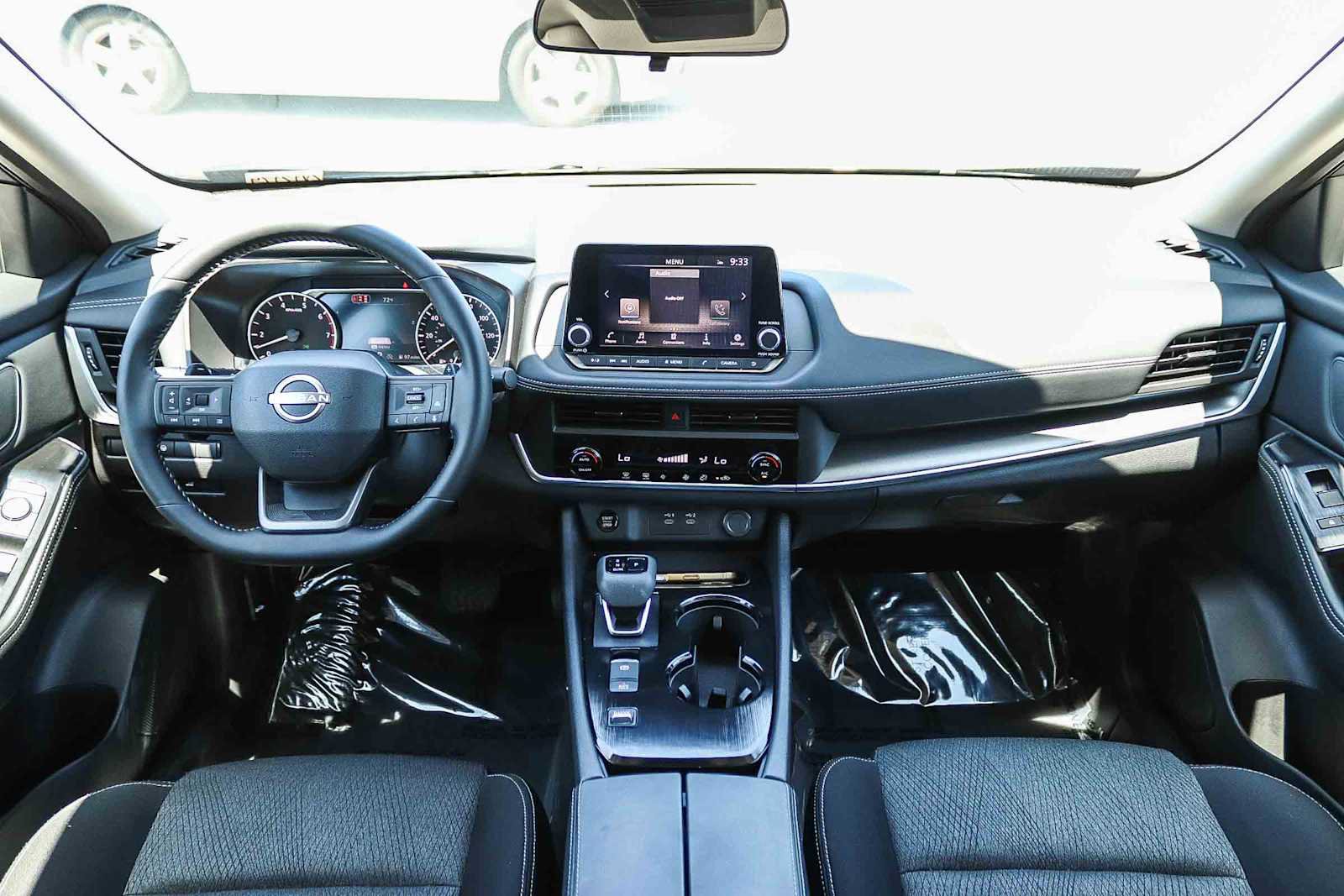 Used 2026 Nissan Rogue SV FWD image 12
