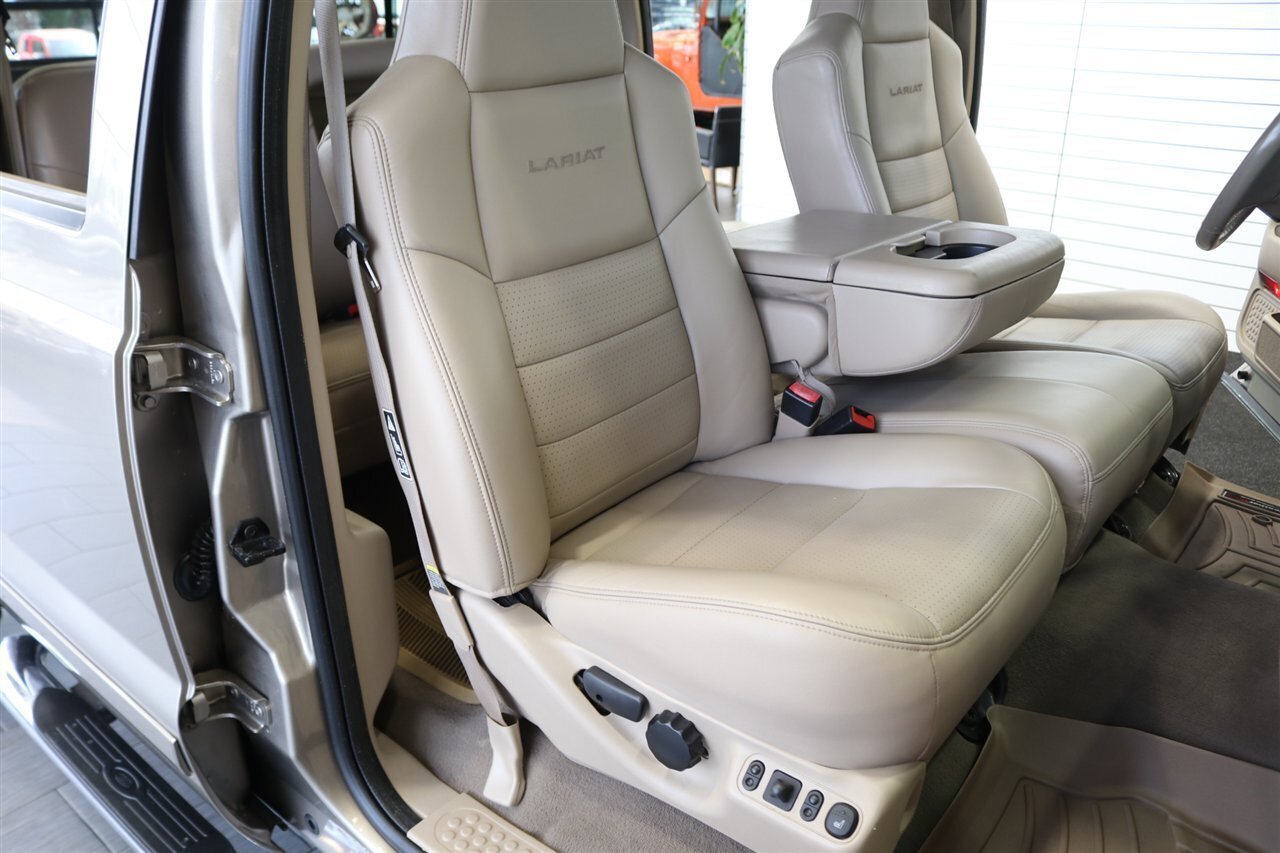 Used 2003 Ford F250 Lariat AWD/4WD image 17
