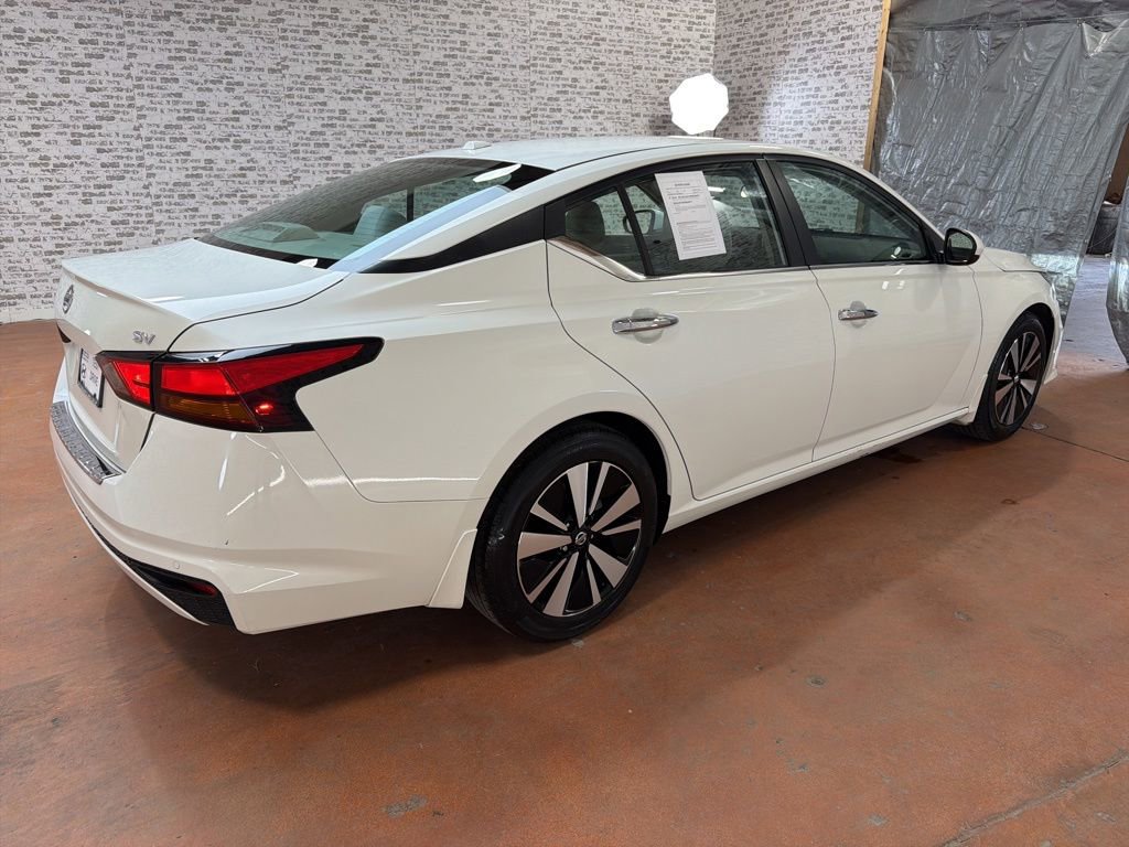 Used 2021 Nissan Altima 2.5 SV FWD image 7