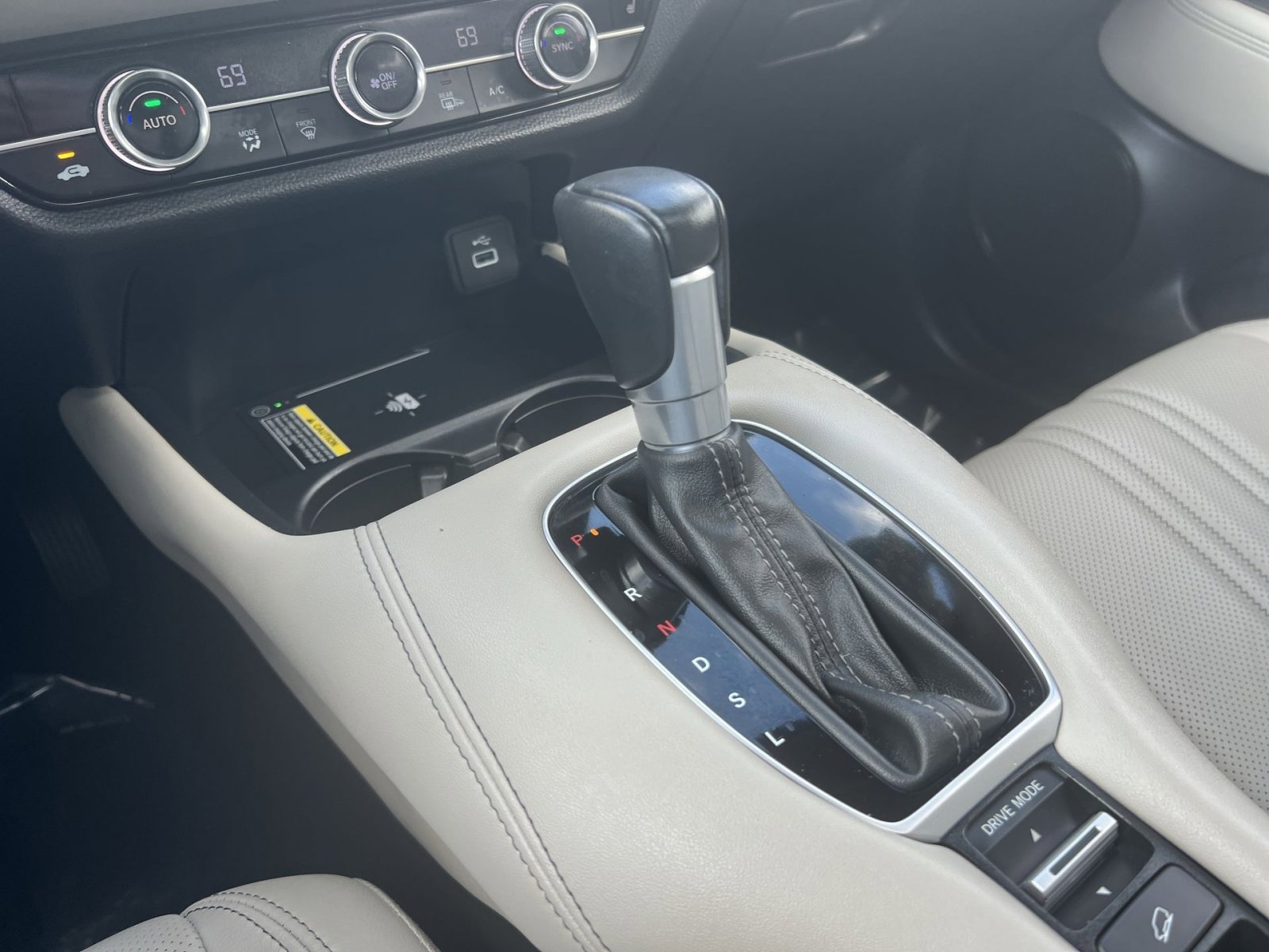 Used 2023 Honda HR-V EX-L image 21