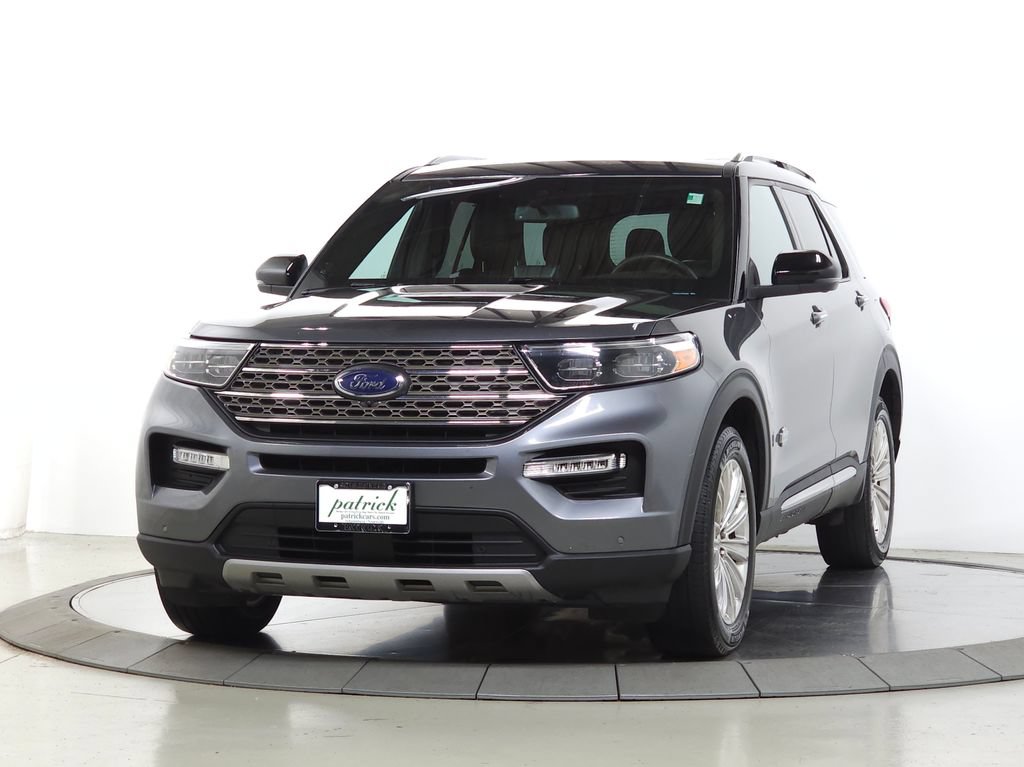 Used 2023 Ford Explorer King Ranch w/ Technology Package AWD/4WD image 3
