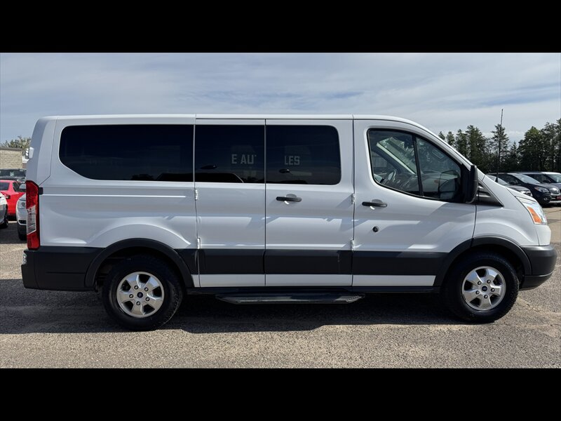 Used 2018 Ford Transit 150 XLT RWD image 4