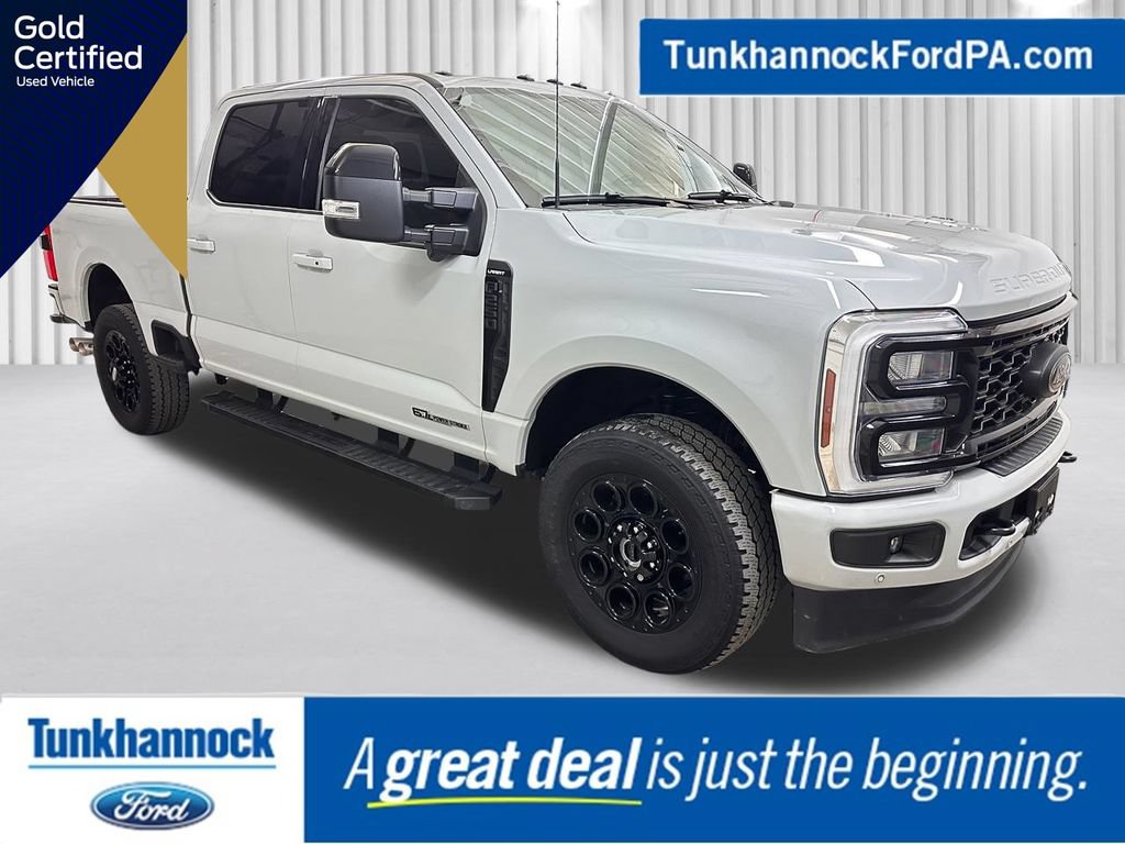 Certified 2025 Ford F250 Lariat w/ Lariat Ultimate Package AWD/4WD image 1