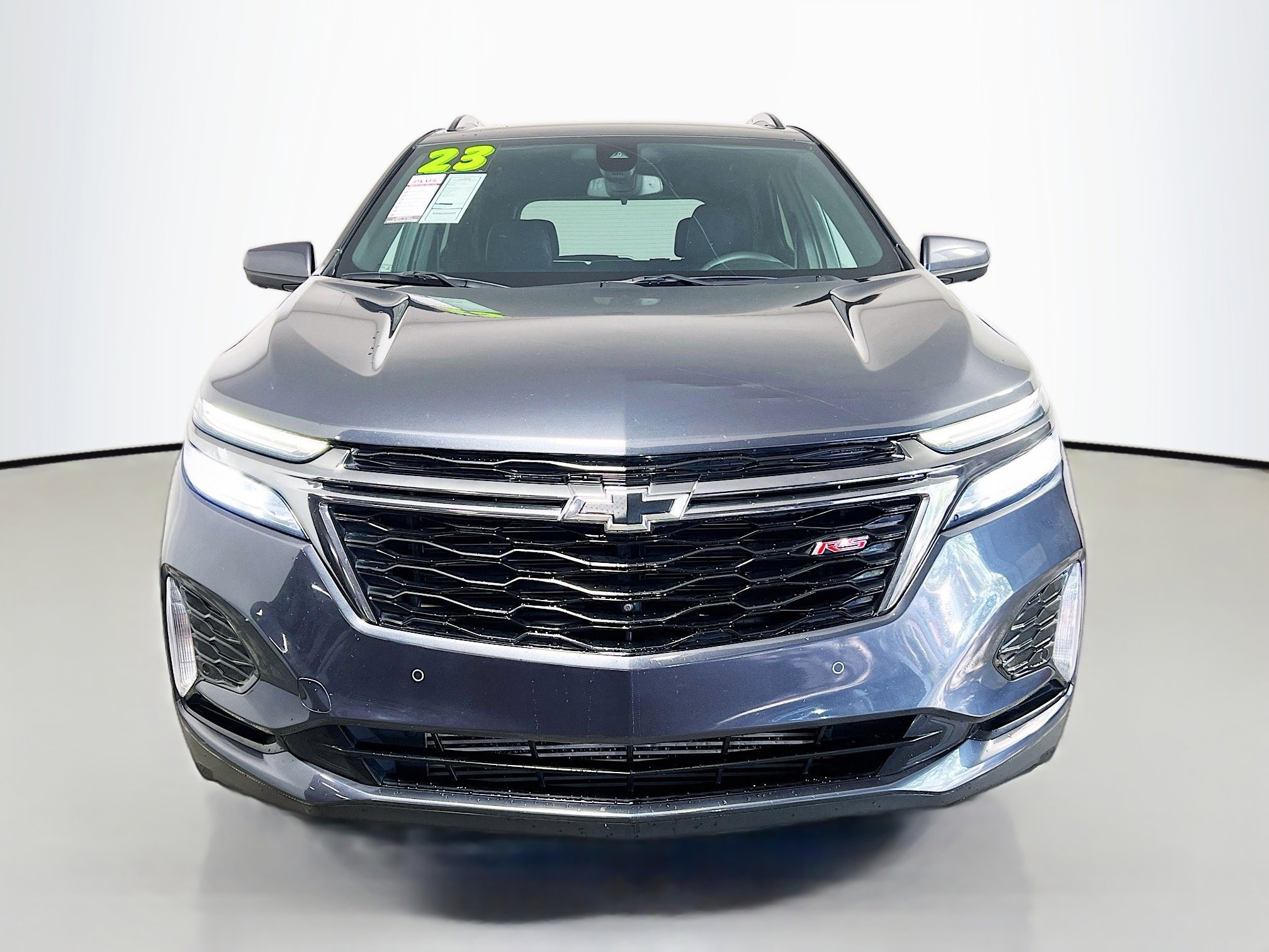 Used 2023 Chevrolet Equinox RS w/ RS Leather Package FWD image 11