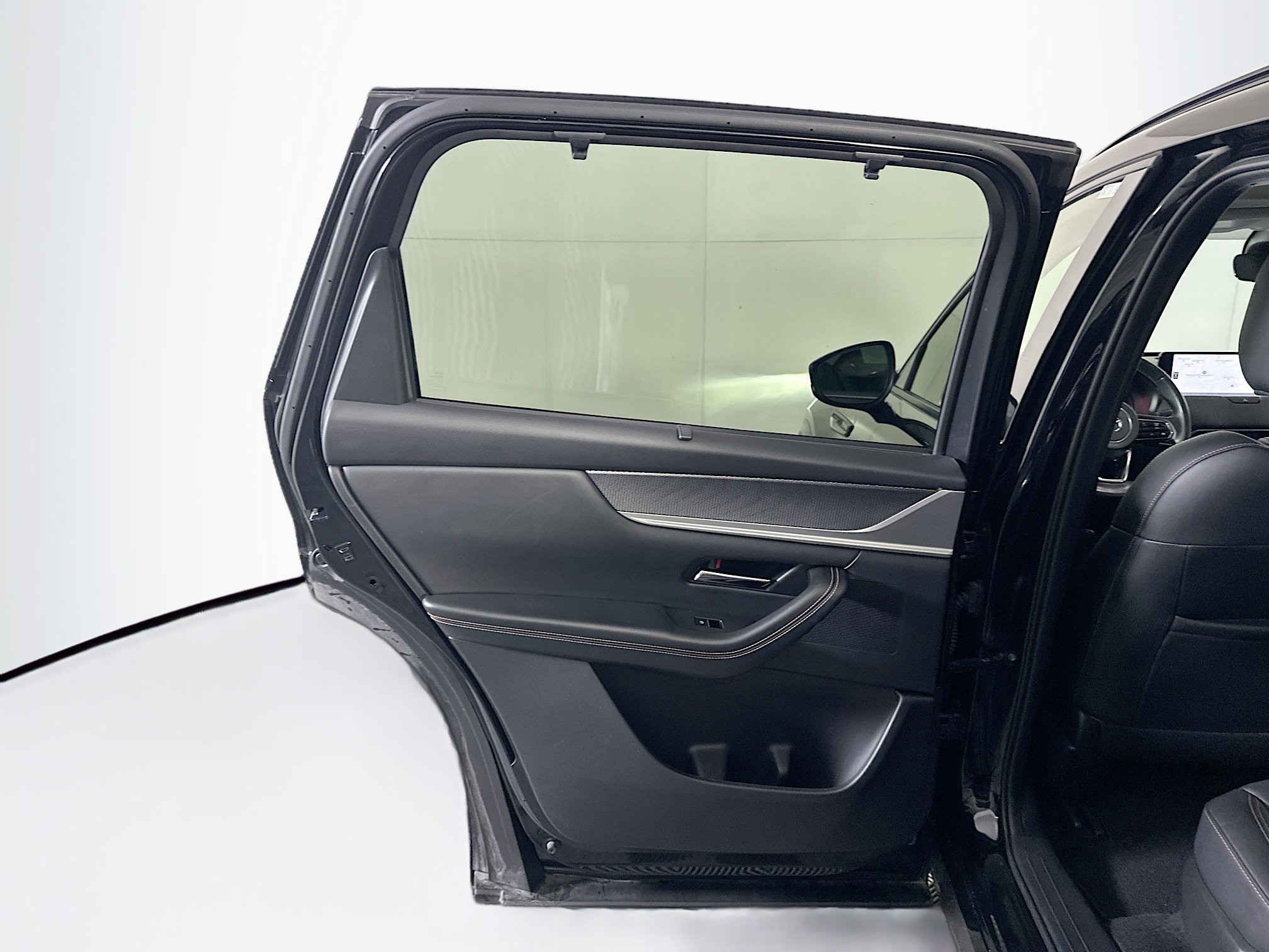 Used 2025 MAZDA CX-90 3.3 Turbo w/ Premium Sport Pkg image 28