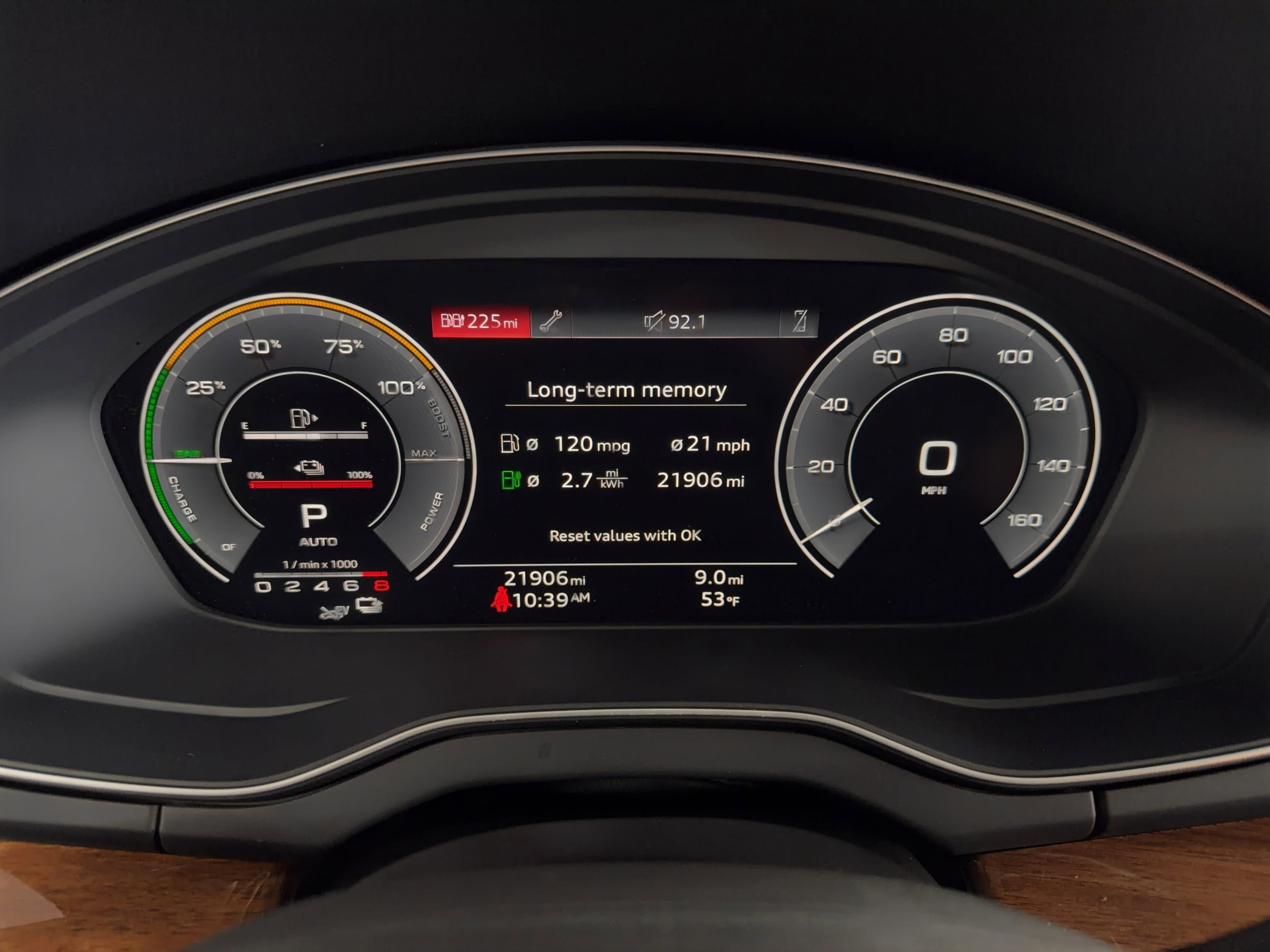 Used 2022 Audi Q5 e Premium w/ Convenience Package image 26