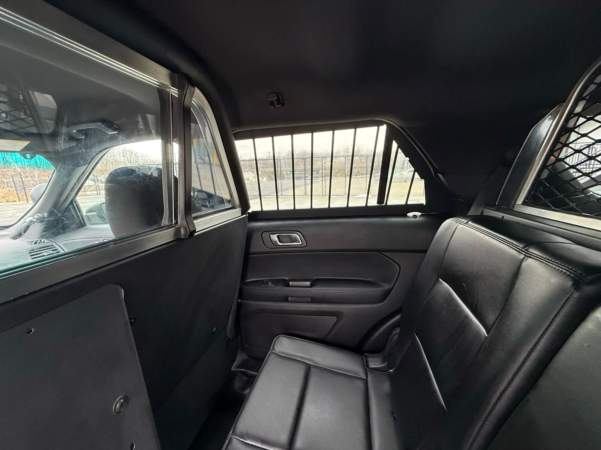 Used 2017 Ford Explorer Utility 4D Police AWD 3.7L V6 image 25