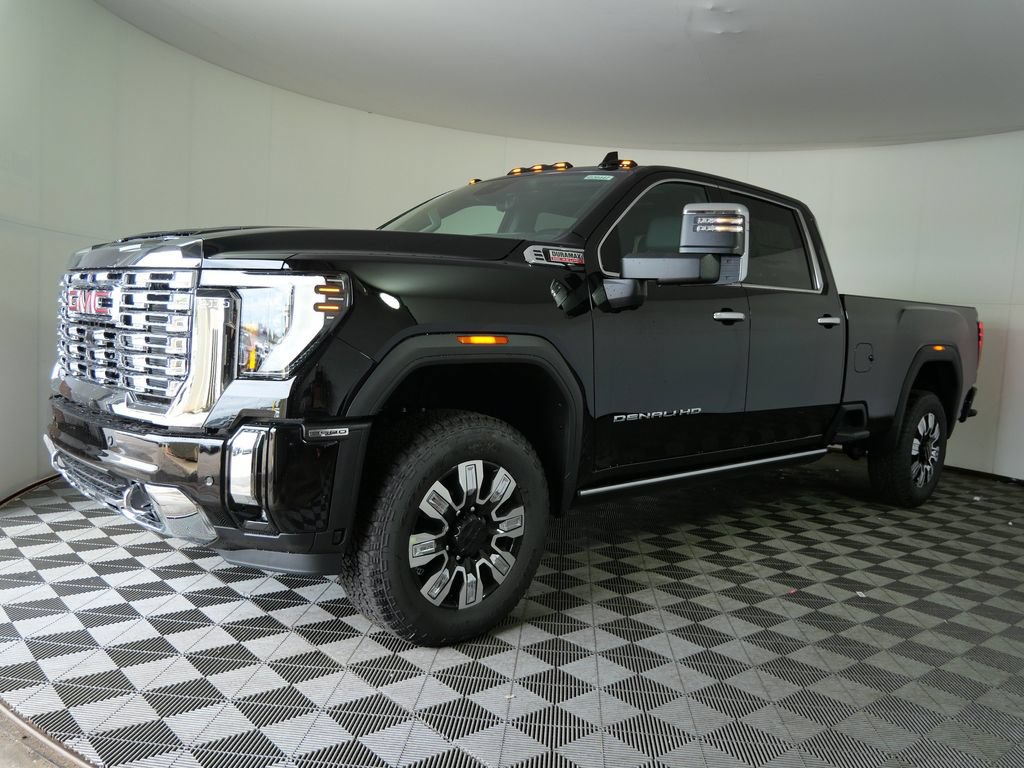New 2026 GMC Sierra 3500 Denali w/ Denali Reserve Package AWD/4WD image 6