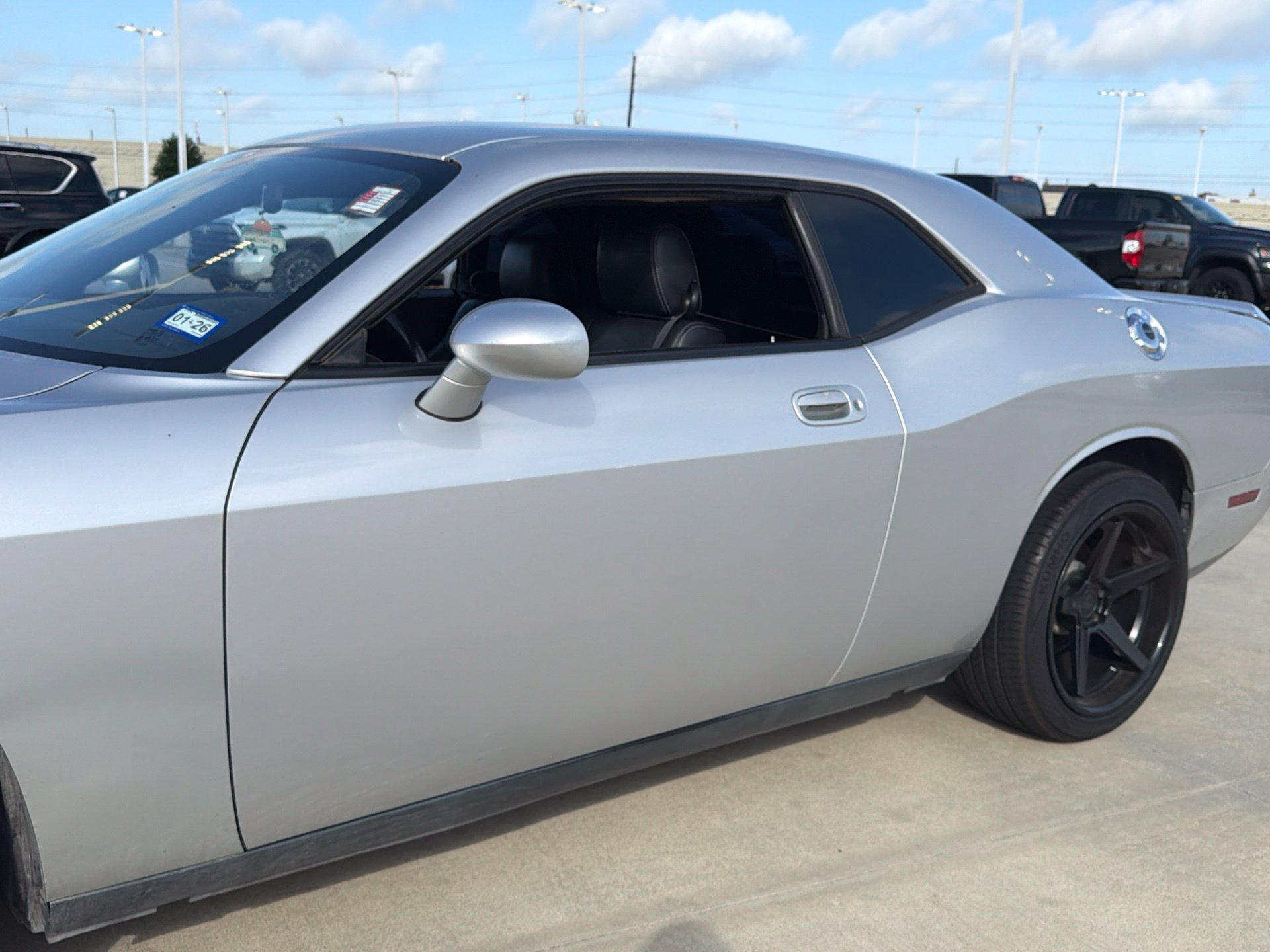 Used 2009 Dodge Challenger R/T RWD image 6