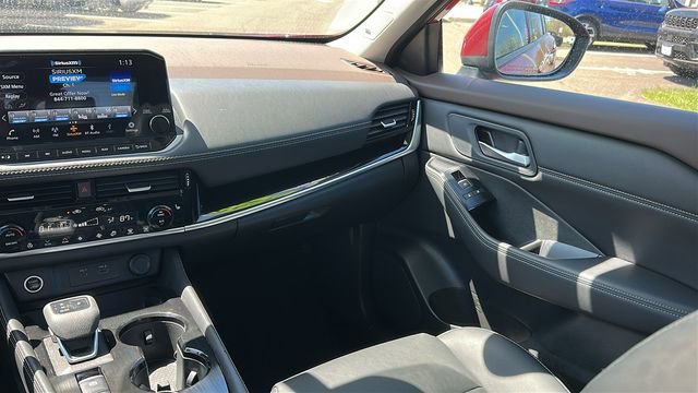 Certified 2023 Nissan Rogue SL w/ SL Premium Package AWD/4WD image 25