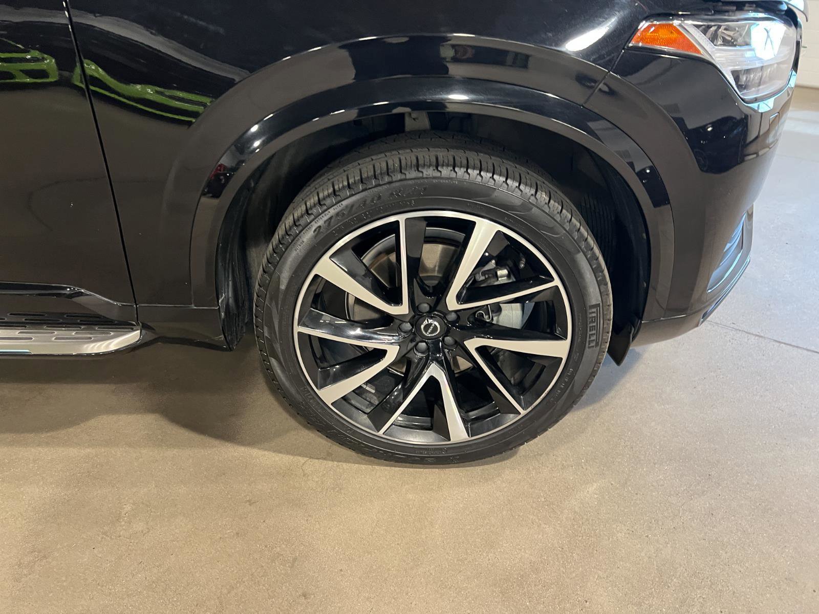 Used 2021 Volvo XC90 T6 Momentum image 41