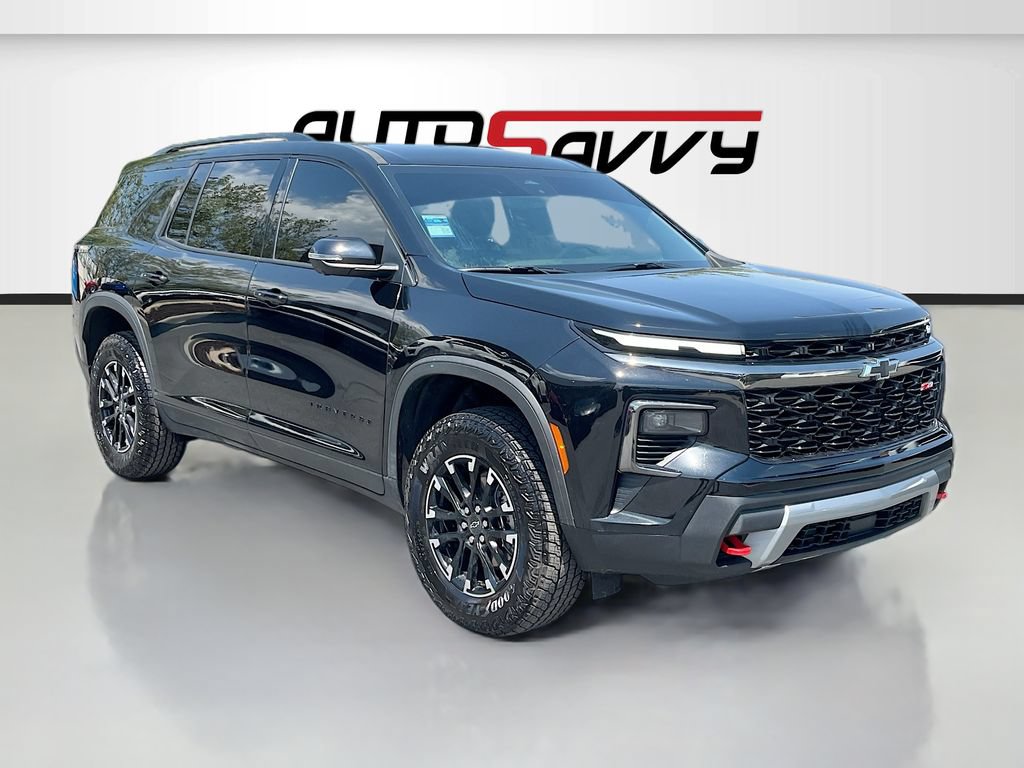Used 2026 Chevrolet Traverse Z71 w/ Driver Confidence Package AWD/4WD image 1