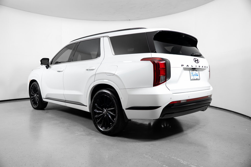 Certified 2025 Hyundai Palisade Calligraphy AWD/4WD image 11