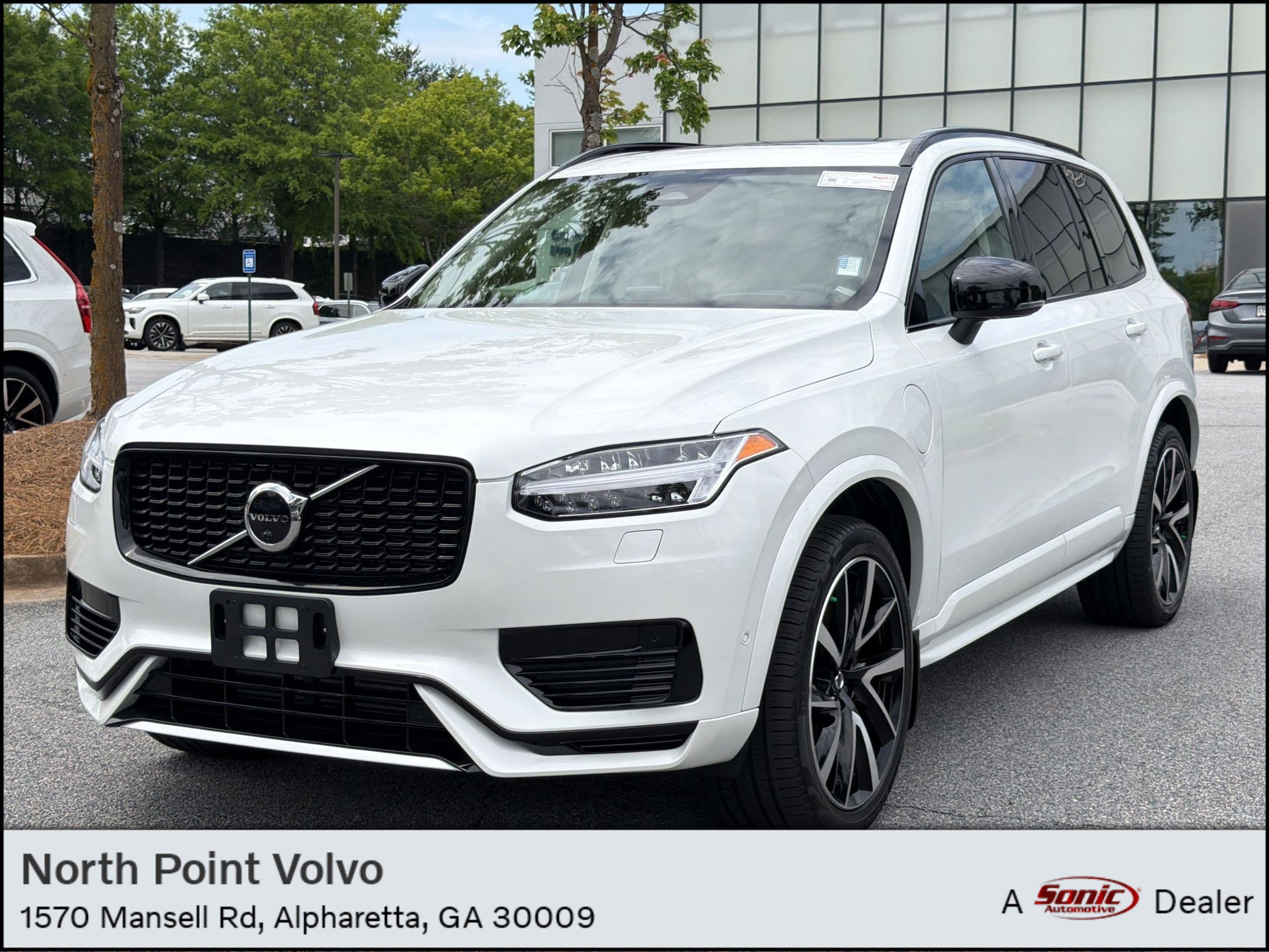 Certified 2023 Volvo XC90 T8 Ultimate w/ Lounge Package